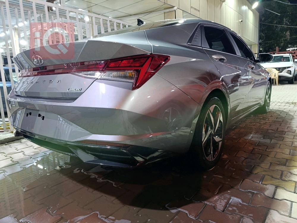 هیوندای ئەلەنترا